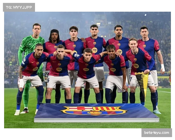 巴萨对阵皇马首回合1比2告负,次回合需净胜两球占优